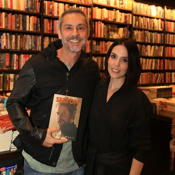 Alexandre Nero e Karen Brusttolin