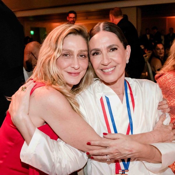 Amora Mautner e Flora Gil