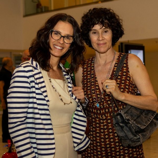 Anna e Emília Caldas