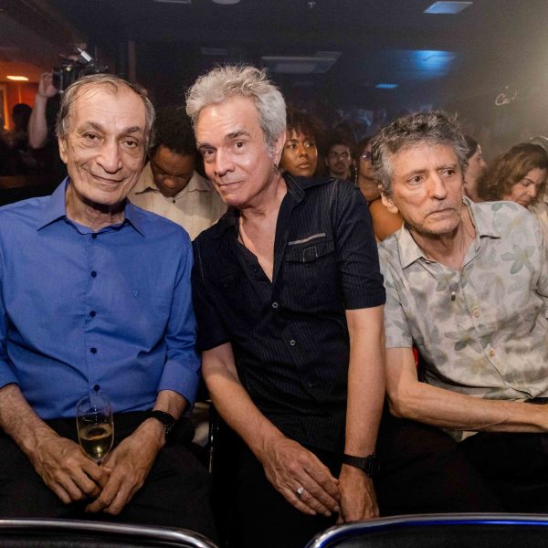 Antonio Cicero, Arnaldo Brandão e Vinícius Cantuária