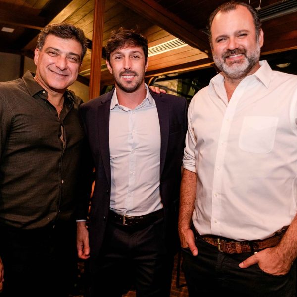 Armando Almeida Neto, João Paulo Fichman e Erick Figueira de Mello