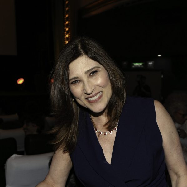 Beth Goulart