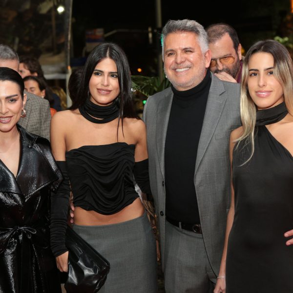 Orlando Morais e as filhas Cleo Pires, Antonia e Ana Morais