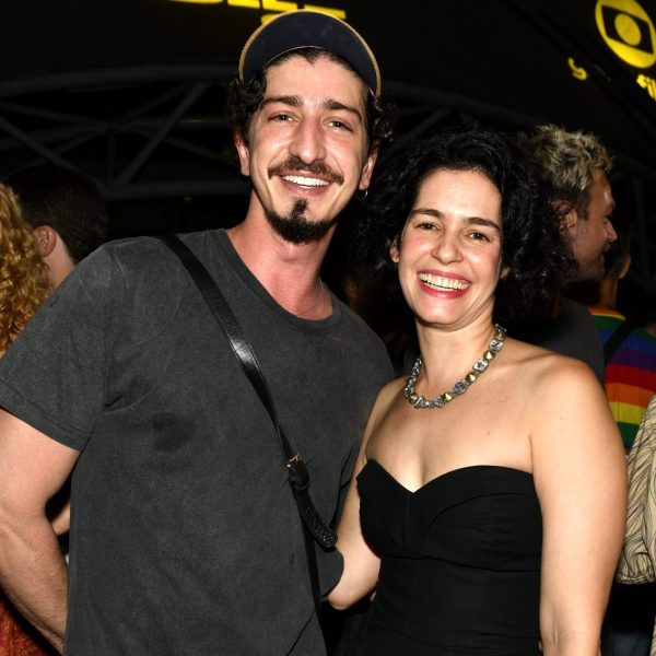 Johnny Massaro e Maria Flor