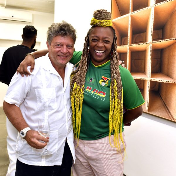 Afonso Tostes e Keyna Eleison