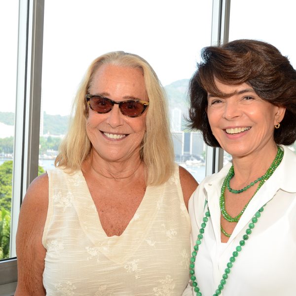 Denise Paiva Côrtes e Laura Simões