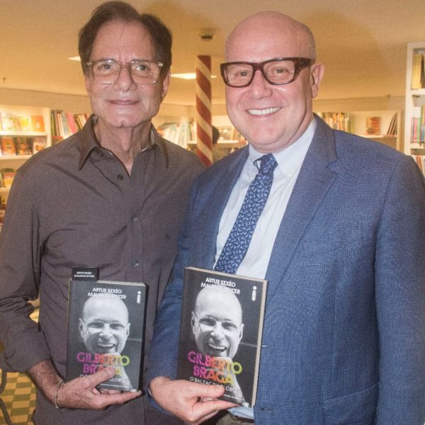 Edgar Moura Brasil, viúvo do novelista, e Paulo Müller