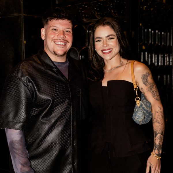 Ferrugem e Thais Vasconcellos