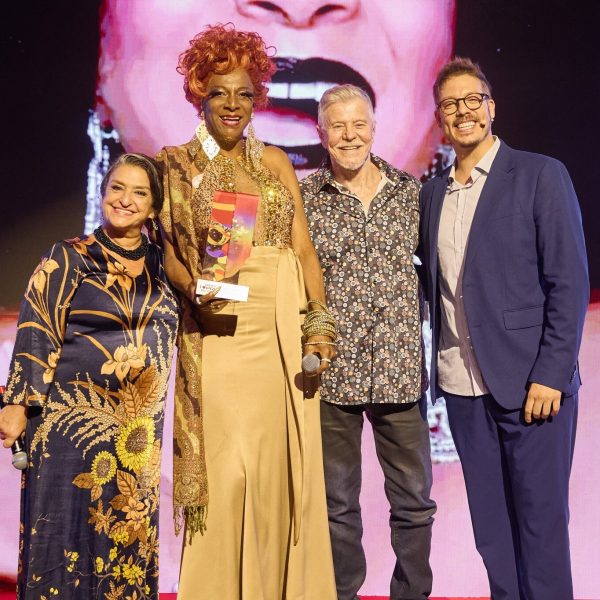 Grace Gianoukas, Silvetty Montilla, Miguel Falabella e Fabio Porchat