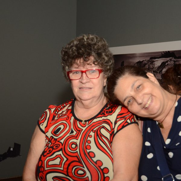 Leonor de Souza Azevedo e Isabela Simões
