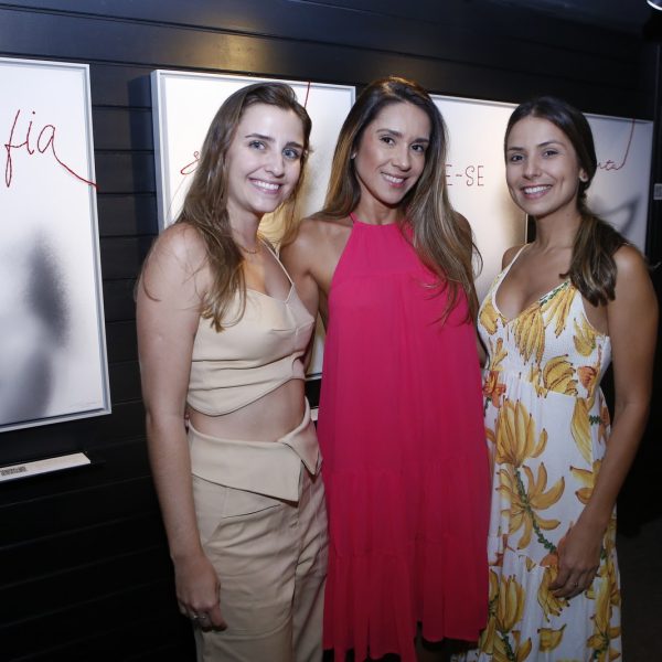 Chris Godinho, Ane Andrade e Alice Costa