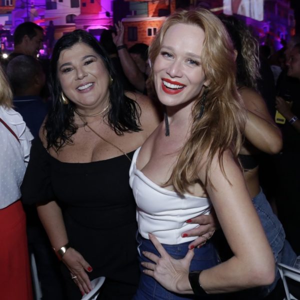 Mônica Silva e Mariana Ximenes