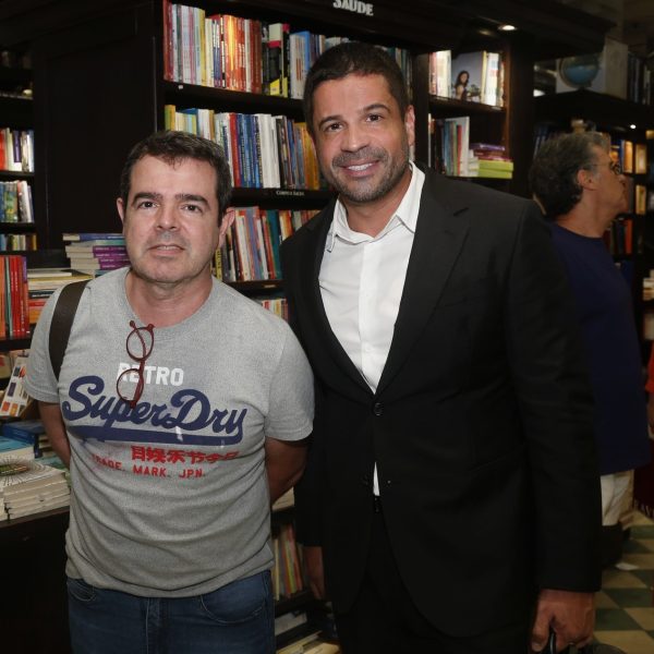 Luizinho Costa e Ronaldo Santos