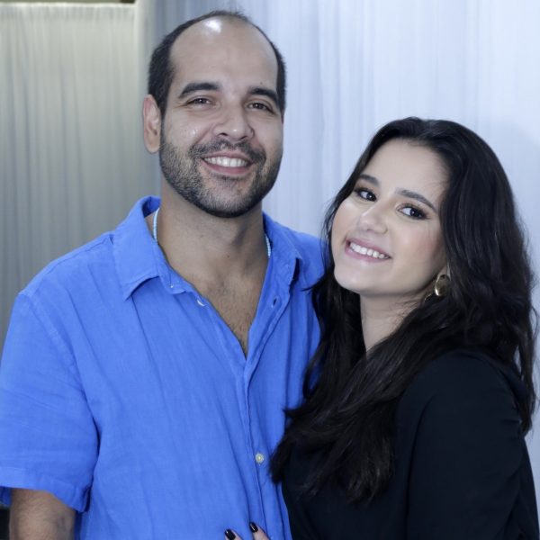 Eduardo, filho de Zeca, e Stefany