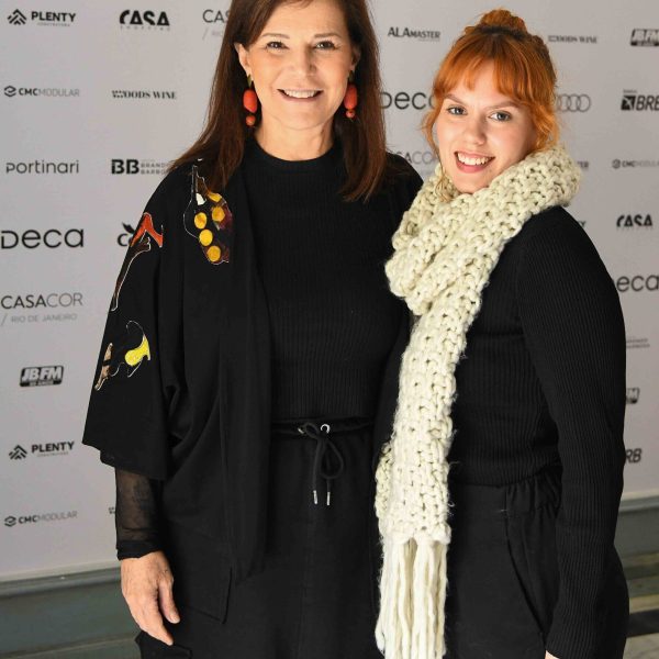 Paula Neder e Mariana Caires
