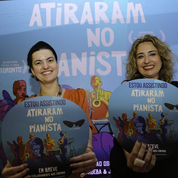 Regina Buffolo e Camila Pacheco