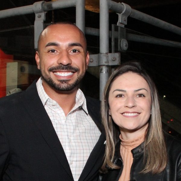 Thiago Castro e Camila Godoy