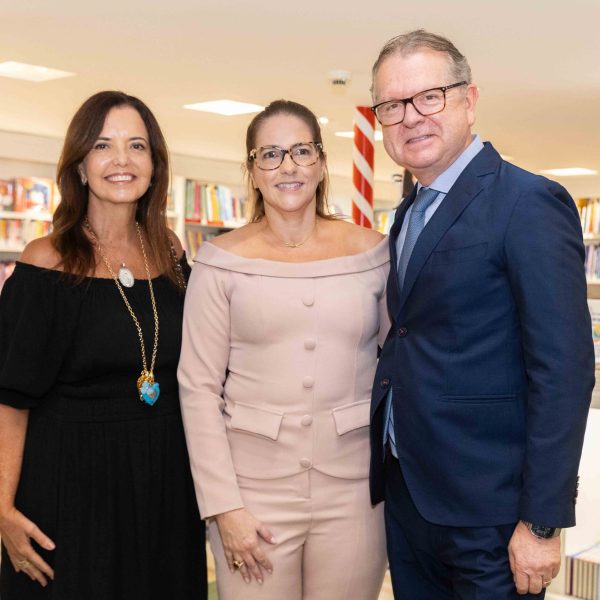Cynthia Saad entre Tília e Jair de Castro