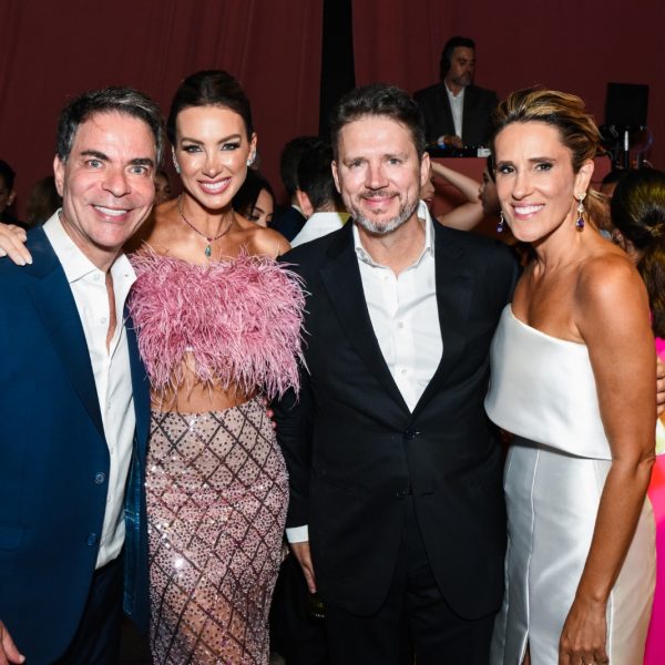 Marcelo, Claudia Bartelle, Pedro Bartelle e Karla Marques Felmanas