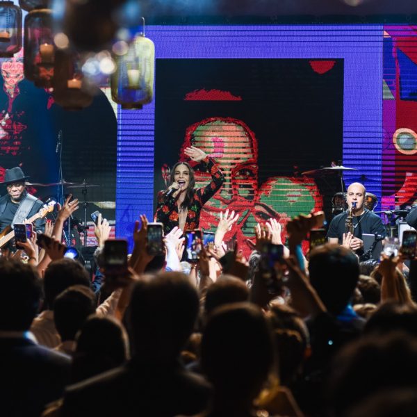 Ivete Sangalo e banda