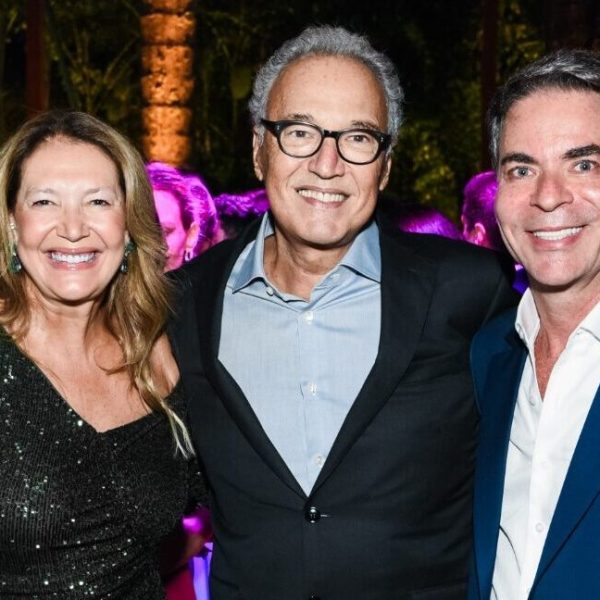Karla Marques Felmanas, Donata Meirelles, Nizan Guanaes e Marcelo Felmanas
