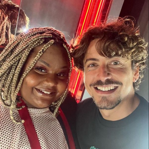 MC Carol e Jesuíta Barbosa